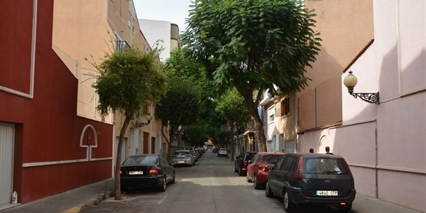 Obres de renovació de la xarxa hidràulica i voreres al carrer Lluís Vives