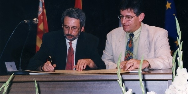 91-95signaturapanazol